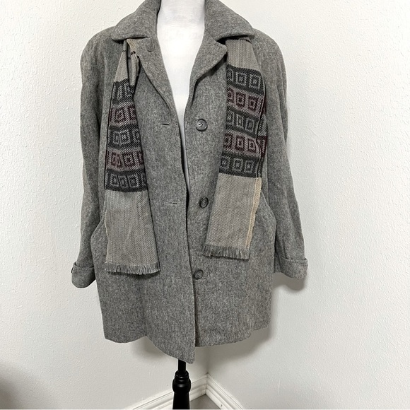 Vintage Herman Kay Coat and Scarf Button Front Women Size 10P Gray Wool Pockets - Picture 1 of 6